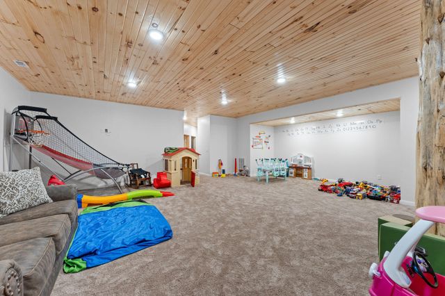 770 Mills Hollow Road, Branson, MO 65616