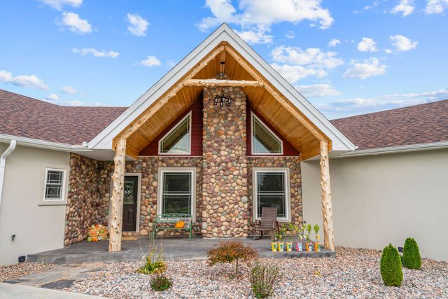 770 Mills Hollow Road, Branson, MO 65616