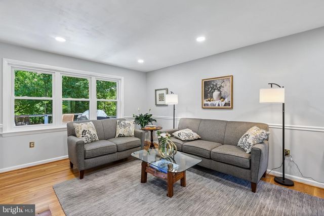 6437 PIMA ST, Alexandria, VA 22312