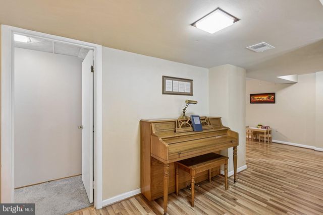 6437 PIMA ST, Alexandria, VA 22312