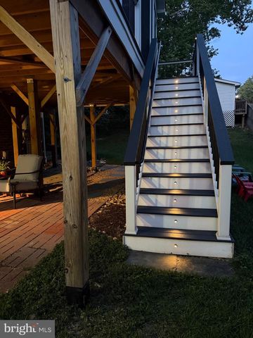 6437 PIMA ST, Alexandria, VA 22312