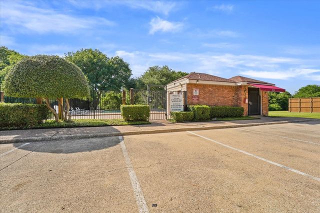 5619 Preston Oaks Road, Dallas, TX 75254
