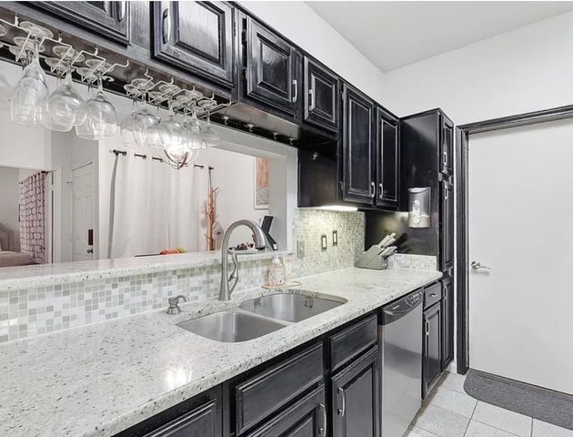 5619 Preston Oaks Road, Dallas, TX 75254
