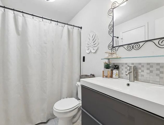 5619 Preston Oaks Road, Dallas, TX 75254