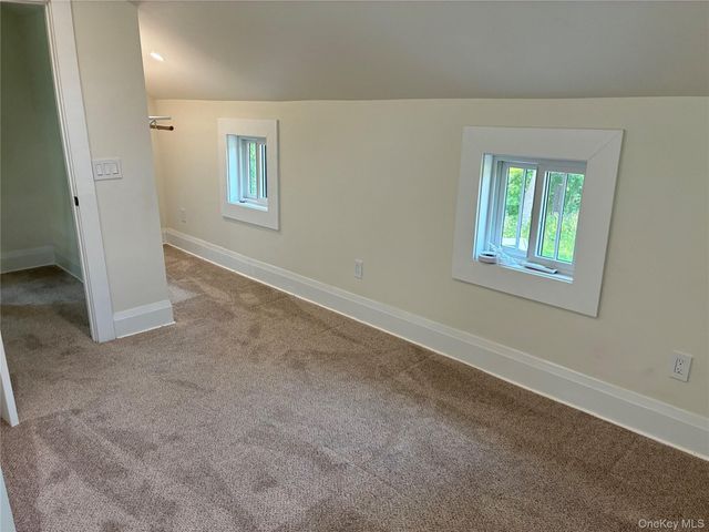 386 Lakeside Road, Newburgh, NY 12550