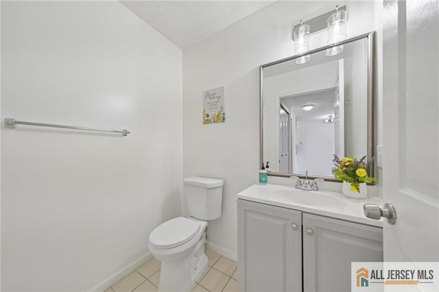 282 Kraemer Court 282, East Brunswick, NJ 08816