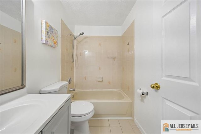 282 Kraemer Court 282, East Brunswick, NJ 08816