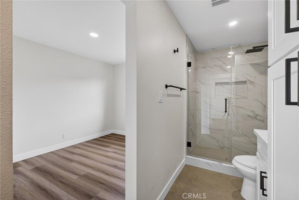 Image 16 of property listing at 173 W 232nd Pl, Carson, CA 90745