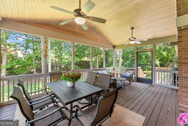 290 Cochran Drive, Gainesville, GA 30506