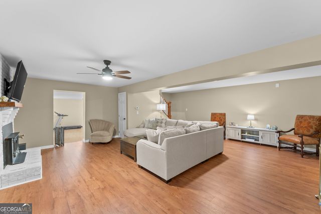 290 Cochran Drive, Gainesville, GA 30506