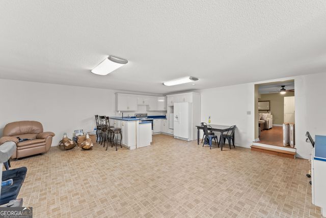 290 Cochran Drive, Gainesville, GA 30506