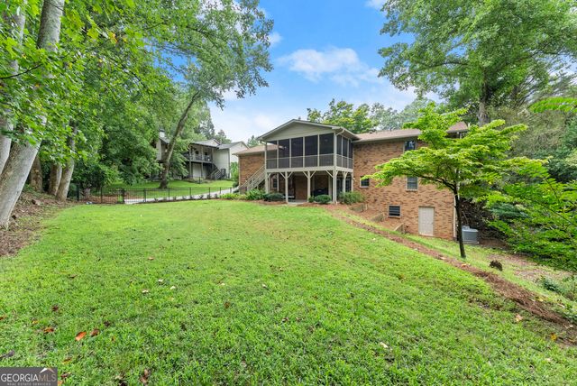 290 Cochran Drive, Gainesville, GA 30506