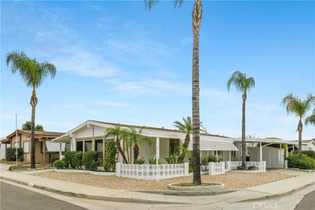 1145 Santa Maria, Hemet, CA 92543