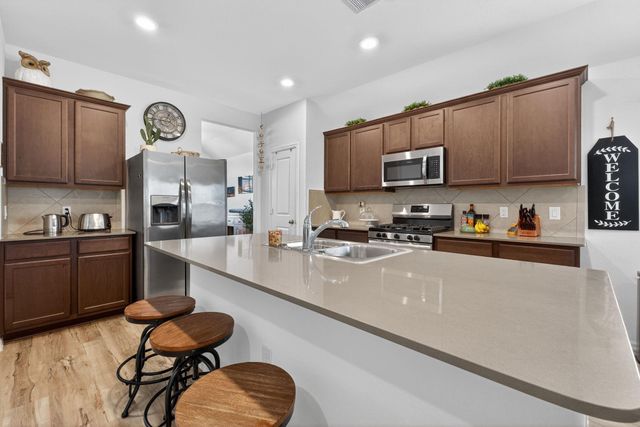 19043 Pinewood Grove Trail, New Caney, TX 77357