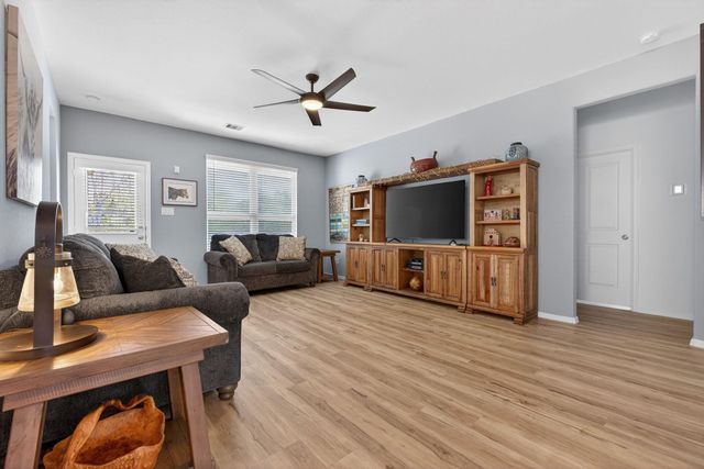 19043 Pinewood Grove Trail, New Caney, TX 77357