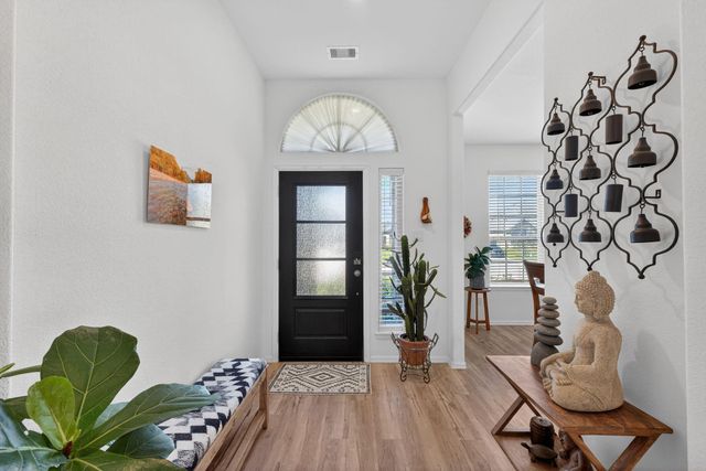 19043 Pinewood Grove Trail, New Caney, TX 77357