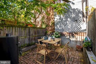 2232 FLEET ST, Baltimore, MD 21231