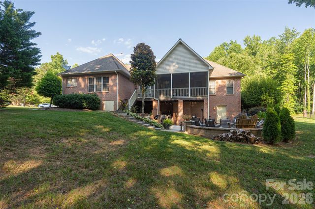 2041 Fairways Drive, Cherryville, NC 28021