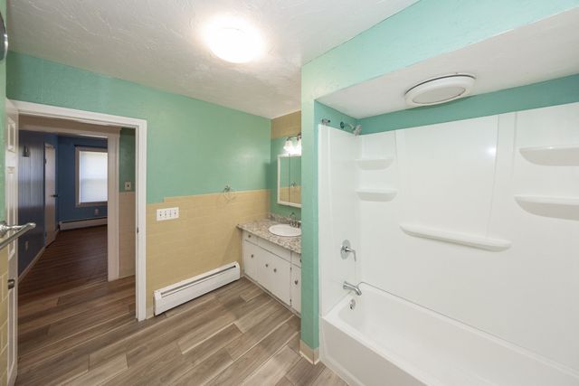 33 Dane Avenue 1, Worcester, MA 01607