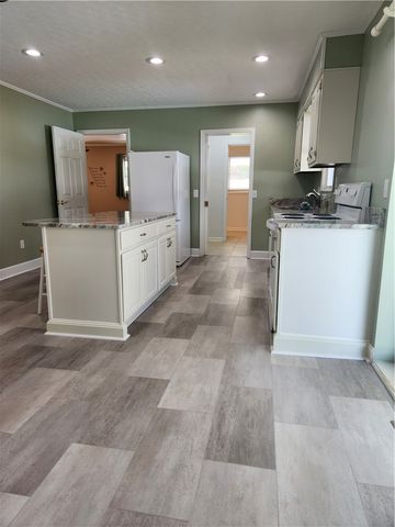103 Clearwater Drive, Seneca, SC 29672