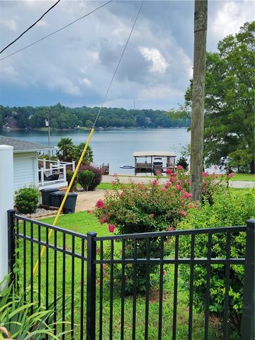 103 Clearwater Drive, Seneca, SC 29672
