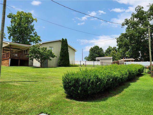 103 Clearwater Drive, Seneca, SC 29672