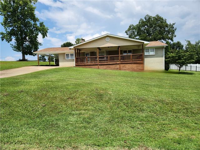103 Clearwater Drive, Seneca, SC 29672