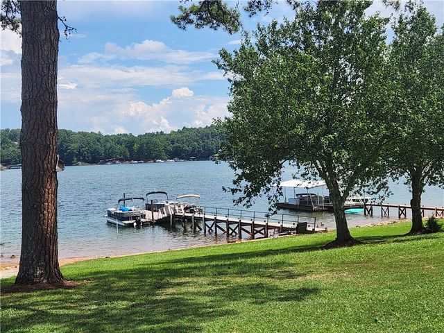 103 Clearwater Drive, Seneca, SC 29672