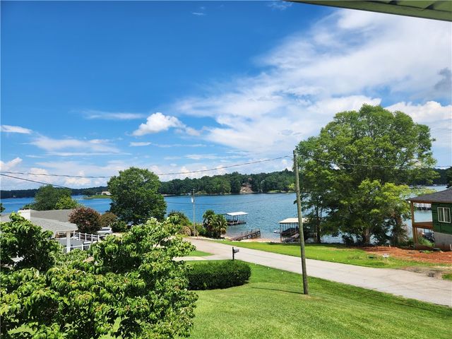 103 Clearwater Drive, Seneca, SC 29672