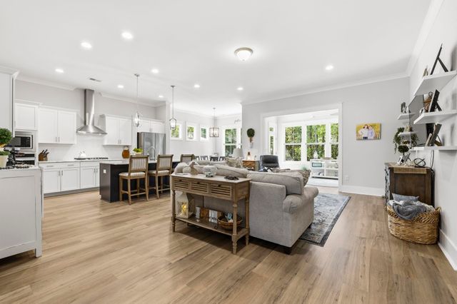 402 Bumble Circle, Murrells Inlet, SC 29576