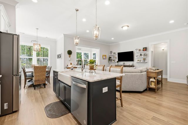 402 Bumble Circle, Murrells Inlet, SC 29576