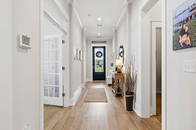 402 Bumble Circle, Murrells Inlet, SC 29576