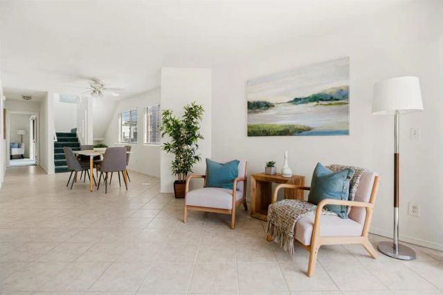 2435 Garfield St, Carlsbad, CA 92008