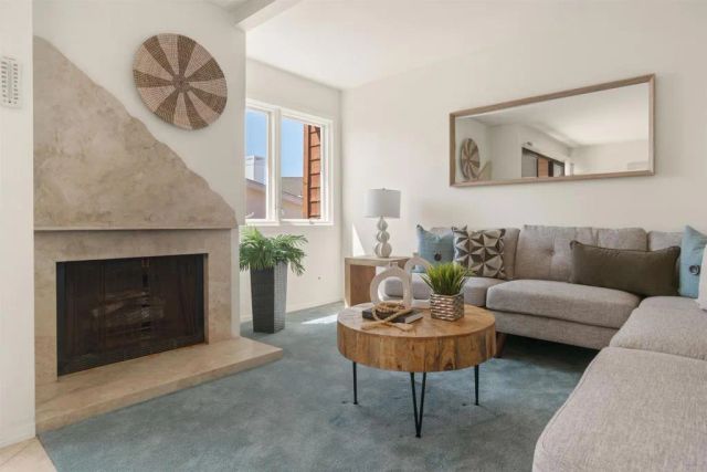 2435 Garfield St, Carlsbad, CA 92008