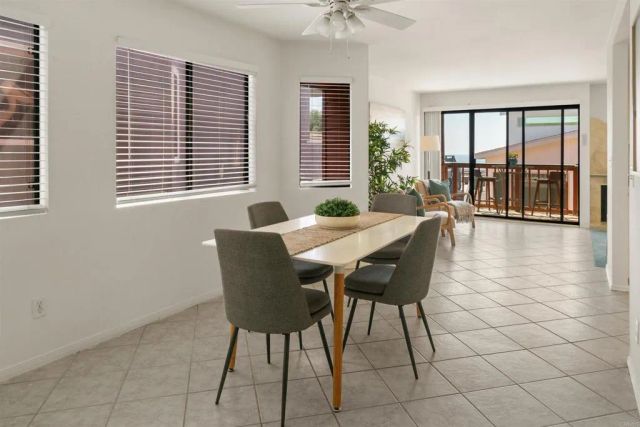 2435 Garfield St, Carlsbad, CA 92008