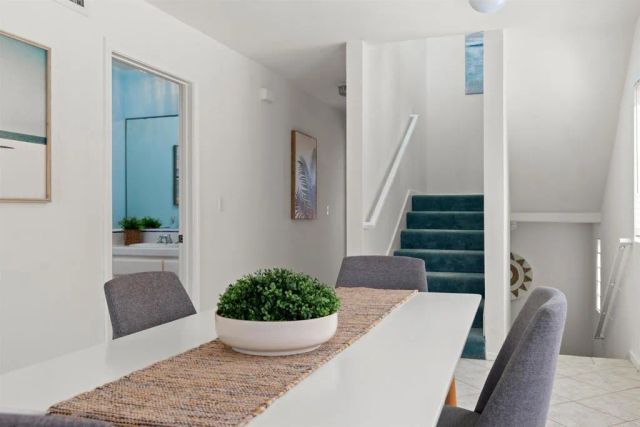 2435 Garfield St, Carlsbad, CA 92008