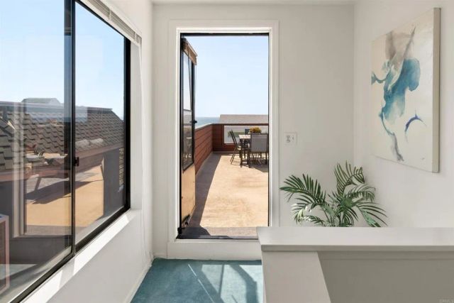 2435 Garfield St, Carlsbad, CA 92008