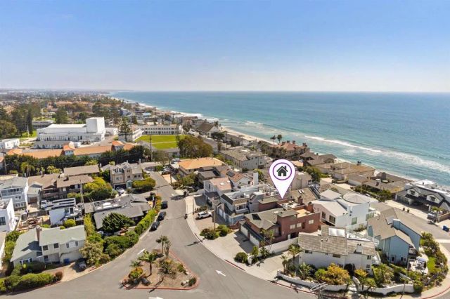 2435 Garfield St, Carlsbad, CA 92008