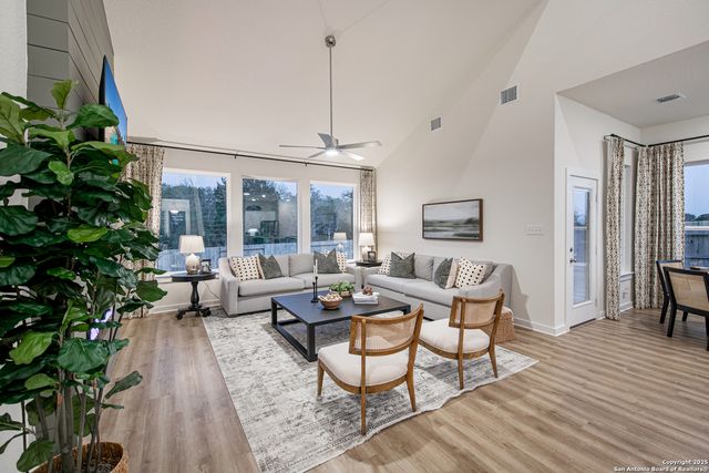 326 Glenwood Ranch, Cibolo, TX 78108