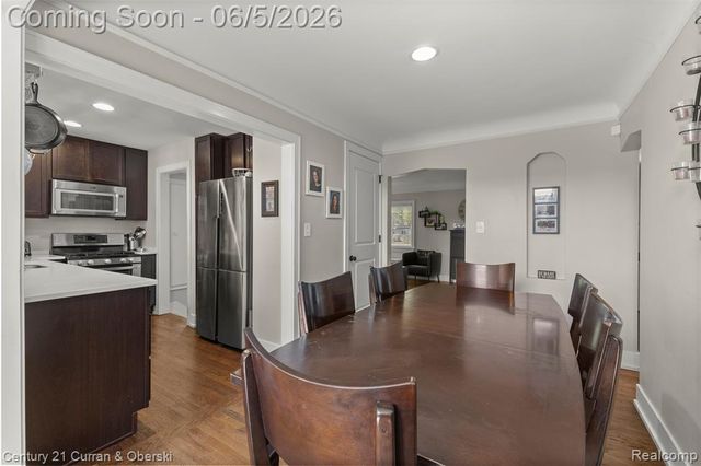 2012 Cummings Avenue, Berkley, MI 48072