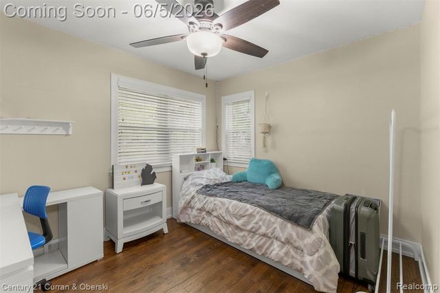 2012 Cummings Avenue, Berkley, MI 48072