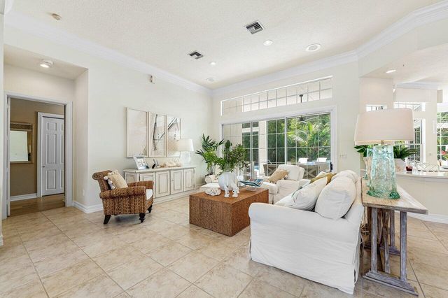 5980 Our Robbies Road, Jupiter, FL 33458