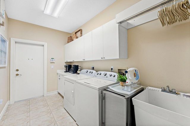 5980 Our Robbies Road, Jupiter, FL 33458