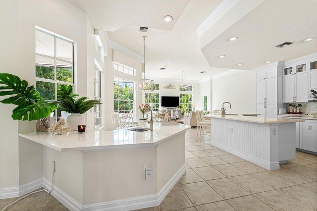 5980 Our Robbies Road, Jupiter, FL 33458