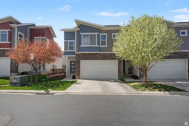 7109 N MOUNTAIN FIELD DR, Eagle Mountain, UT 84005