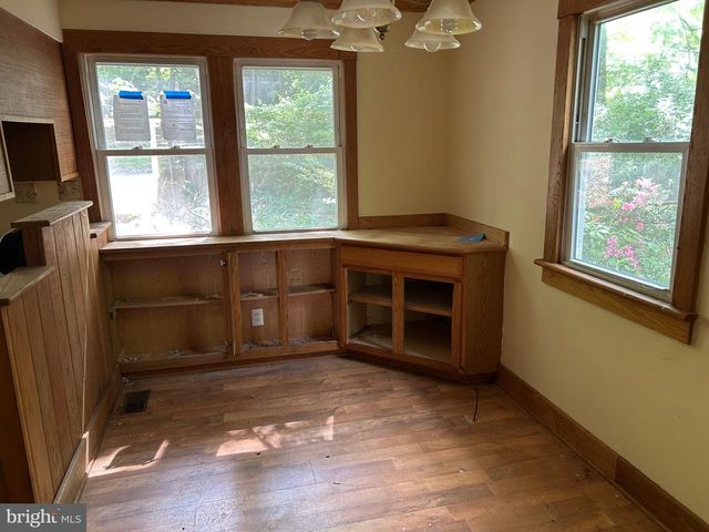 751 JOHNNYCAKE LN, Harpers Ferry, WV 25425