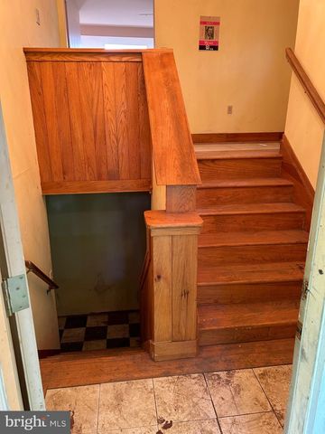 751 JOHNNYCAKE LN, Harpers Ferry, WV 25425