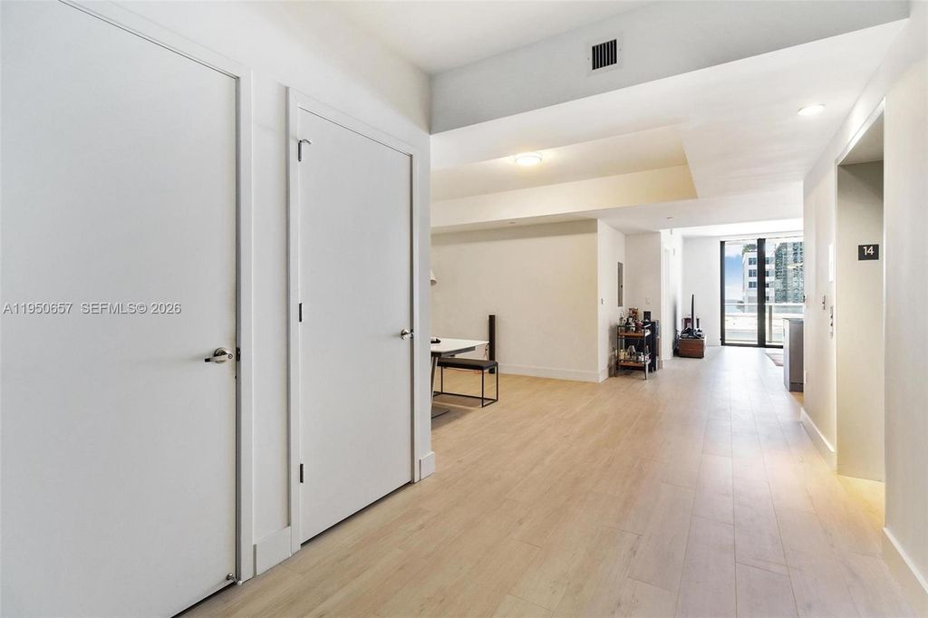 1010 Brickell Ave 1404, Miami, FL 33131