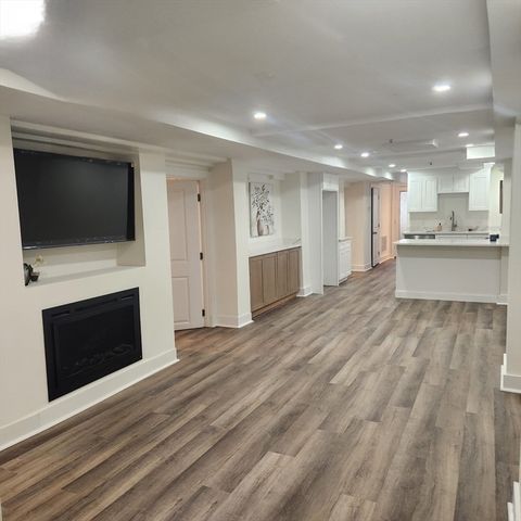 40 Highland Ave 8, Somerville, MA 02143