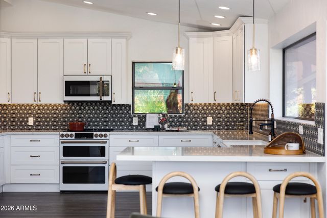 300 Calle Del Norte --, Sedona, AZ 86336